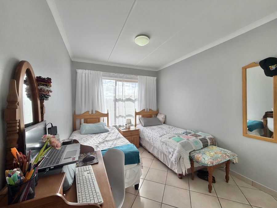 3 Bedroom Property for Sale in Aston Bay Eastern Cape